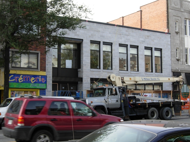 Reconstruction du restaurant sur St-Denis